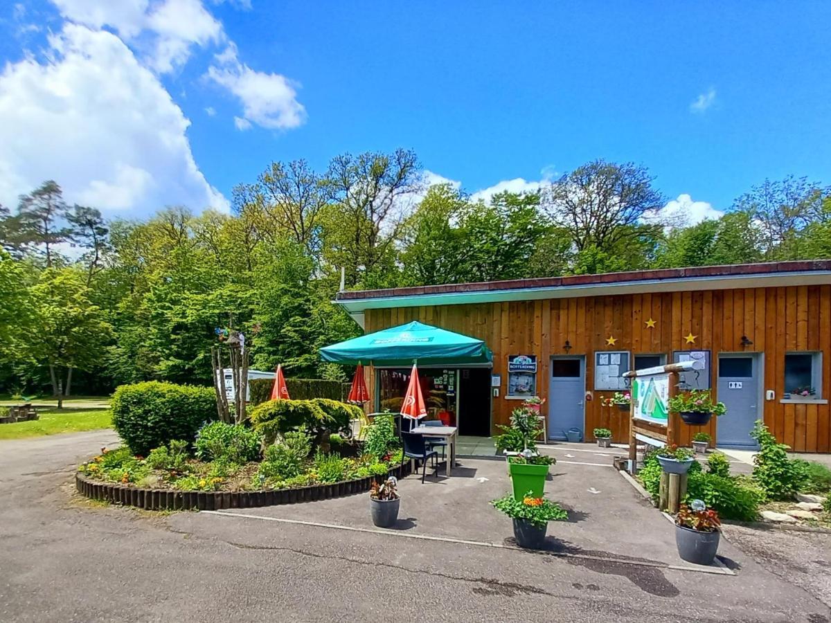 Camping De Contrexéville Zewnętrze zdjęcie